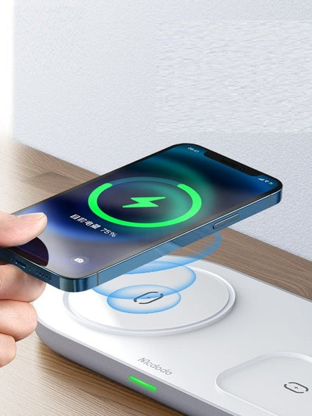 Spacecraft Series Desktop Magnetic Three-in-one Wireless Charger Vertical Charging Desktop Storage Bracket